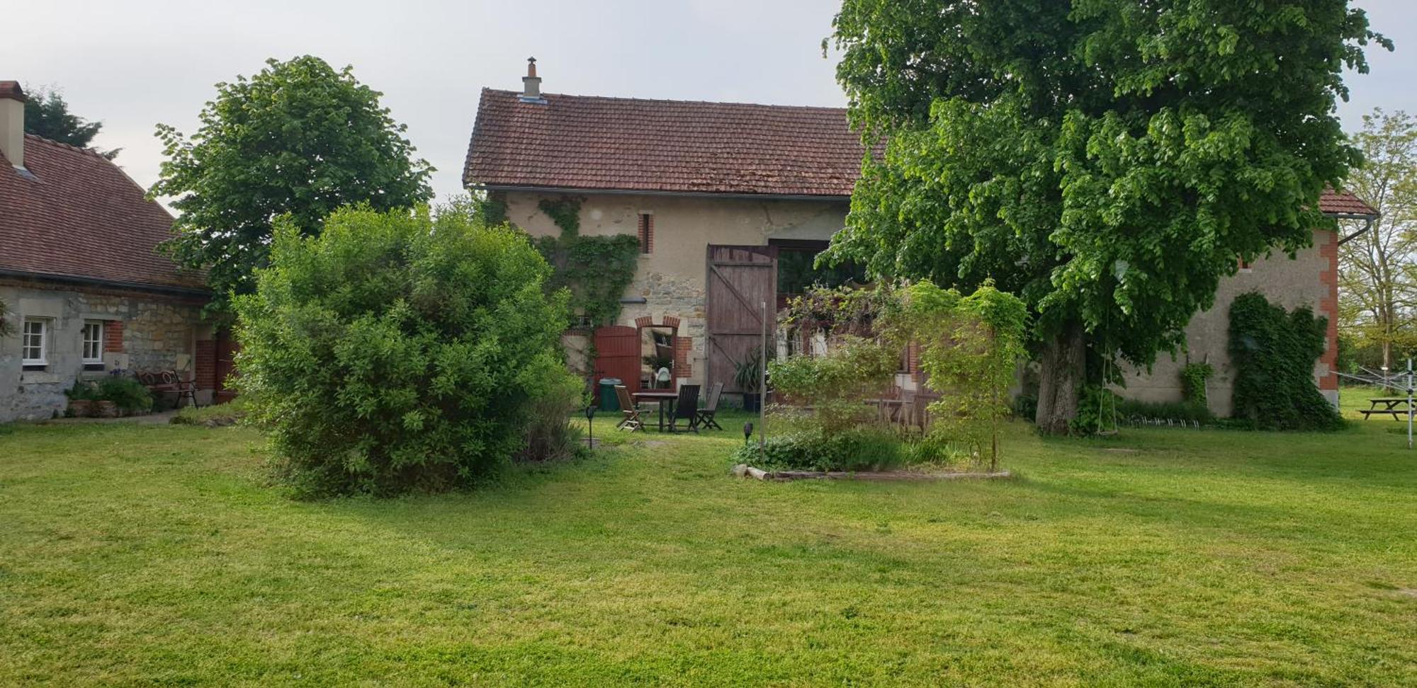 Chambres D'Hotes Domaine Du Bourg Gannay-sur-Loire Εξωτερικό φωτογραφία